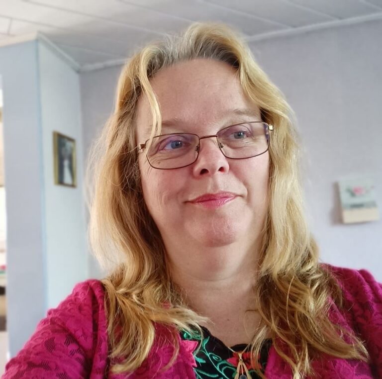 273669454 1745000442360307 6742775974692357133 n 768x762