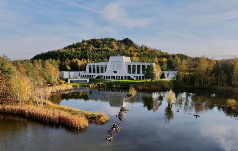 Elaisa zicht meer Aangepast 768x488