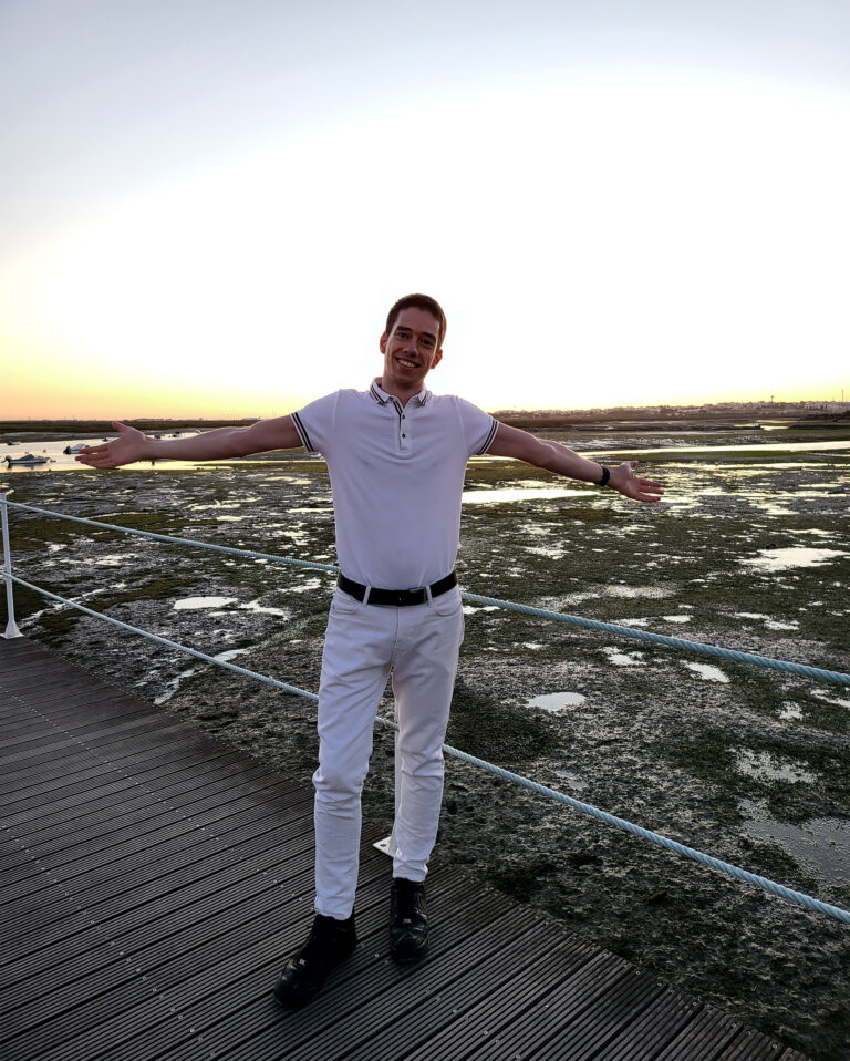 20220516 203951 IMPROVED QUALITY AI smaller size 2mb 768x958